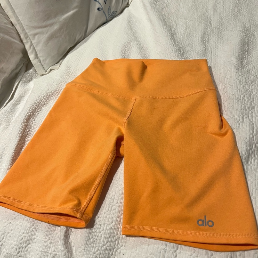 Alo biker shorts